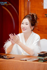 Phù Thủy Nám Lê Thị Ánh Tuyết